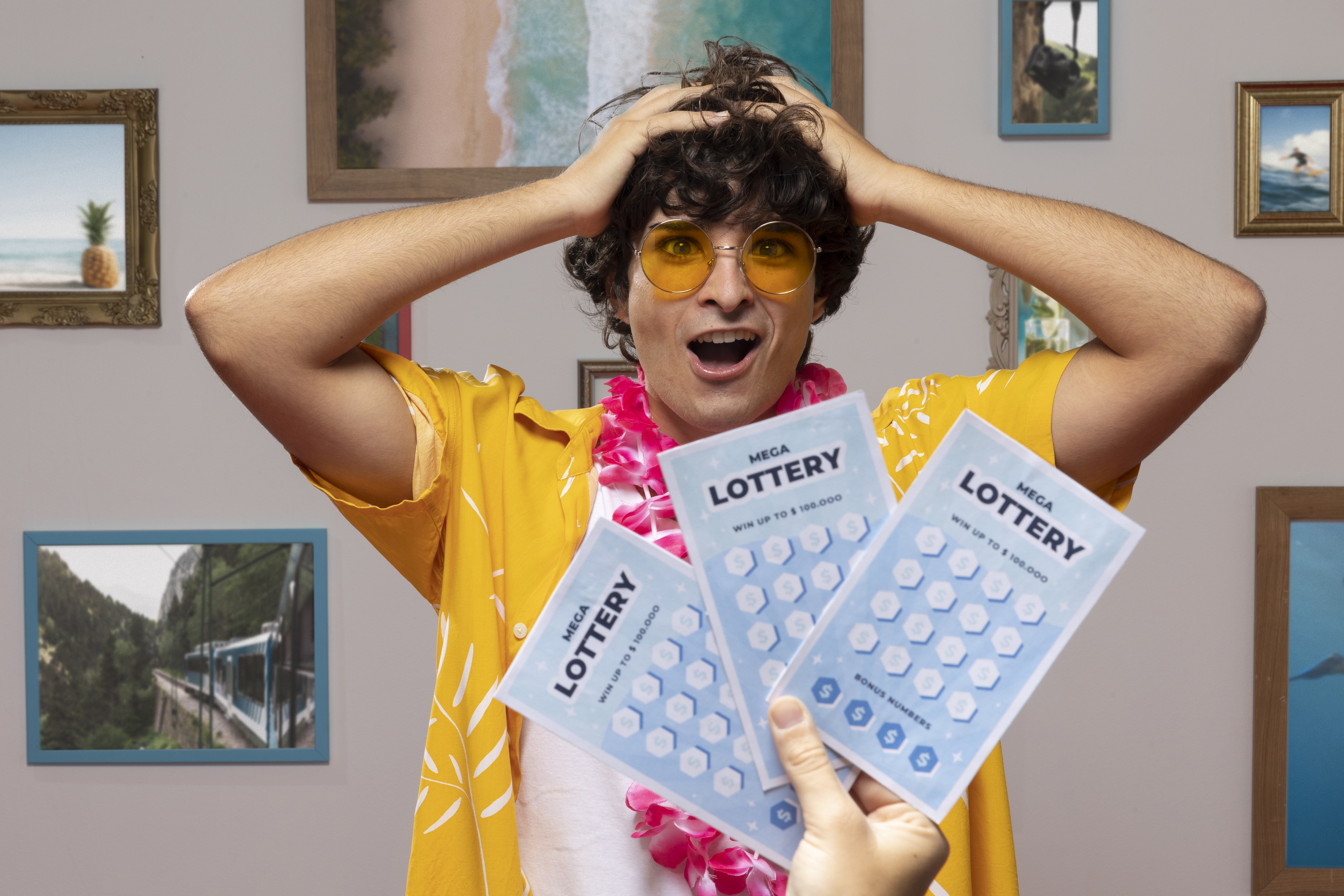 Kerala Lottery Result Today: Karunya Plus KN-553 Winners Announced – Check Your Numbers! 2 front view surprised man holding lottery tickets